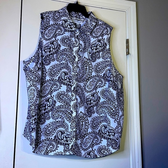 KIM ROGERS CURVY PLUS SIZE 2X TOP COLOR NAVY FLORAL . - Picture 1 of 7
